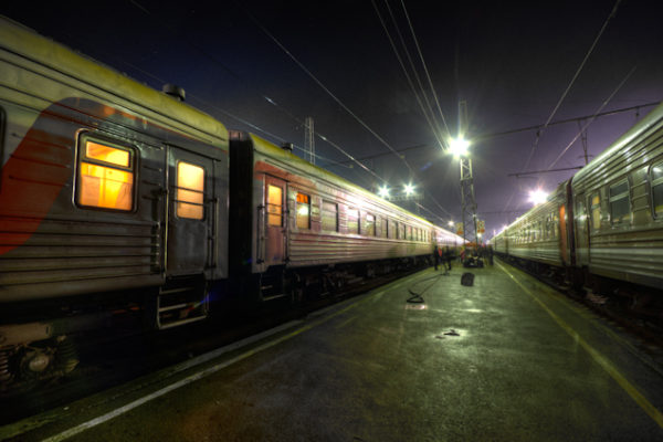 night-shot-trains